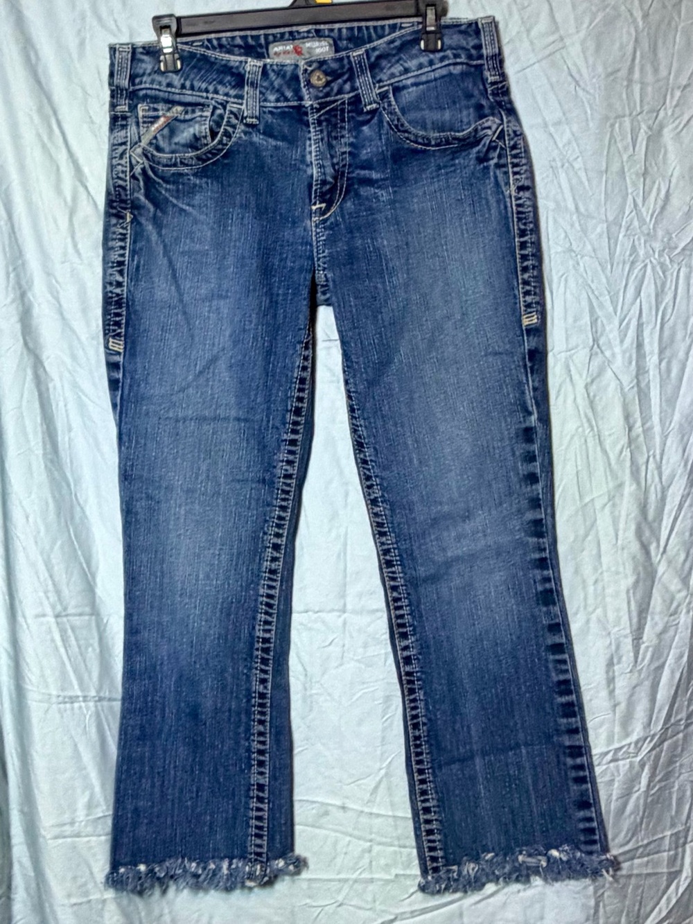 Ariat Women's Dark Blue Frayed-Hem Cropped Jeans